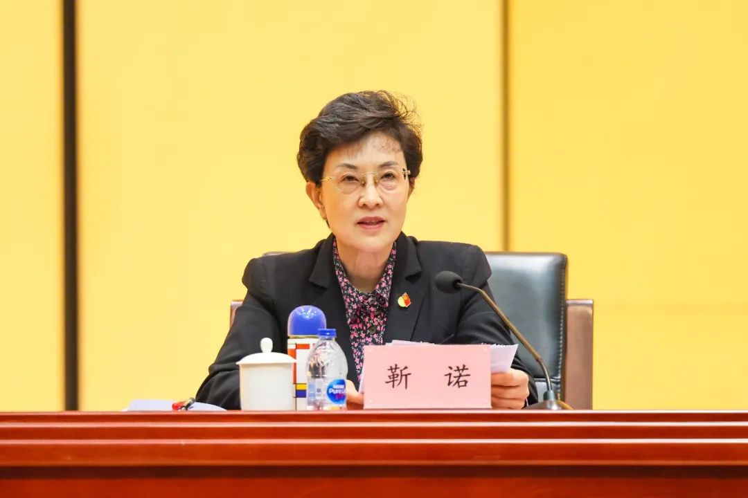 3.jpg 哈哈体育